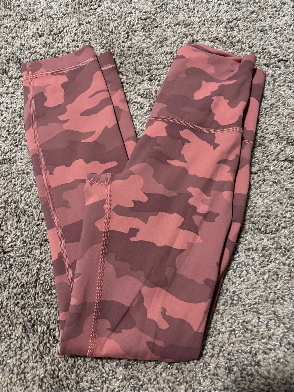 Lululemon Wunder Train High-Rise Crop 23" size 0